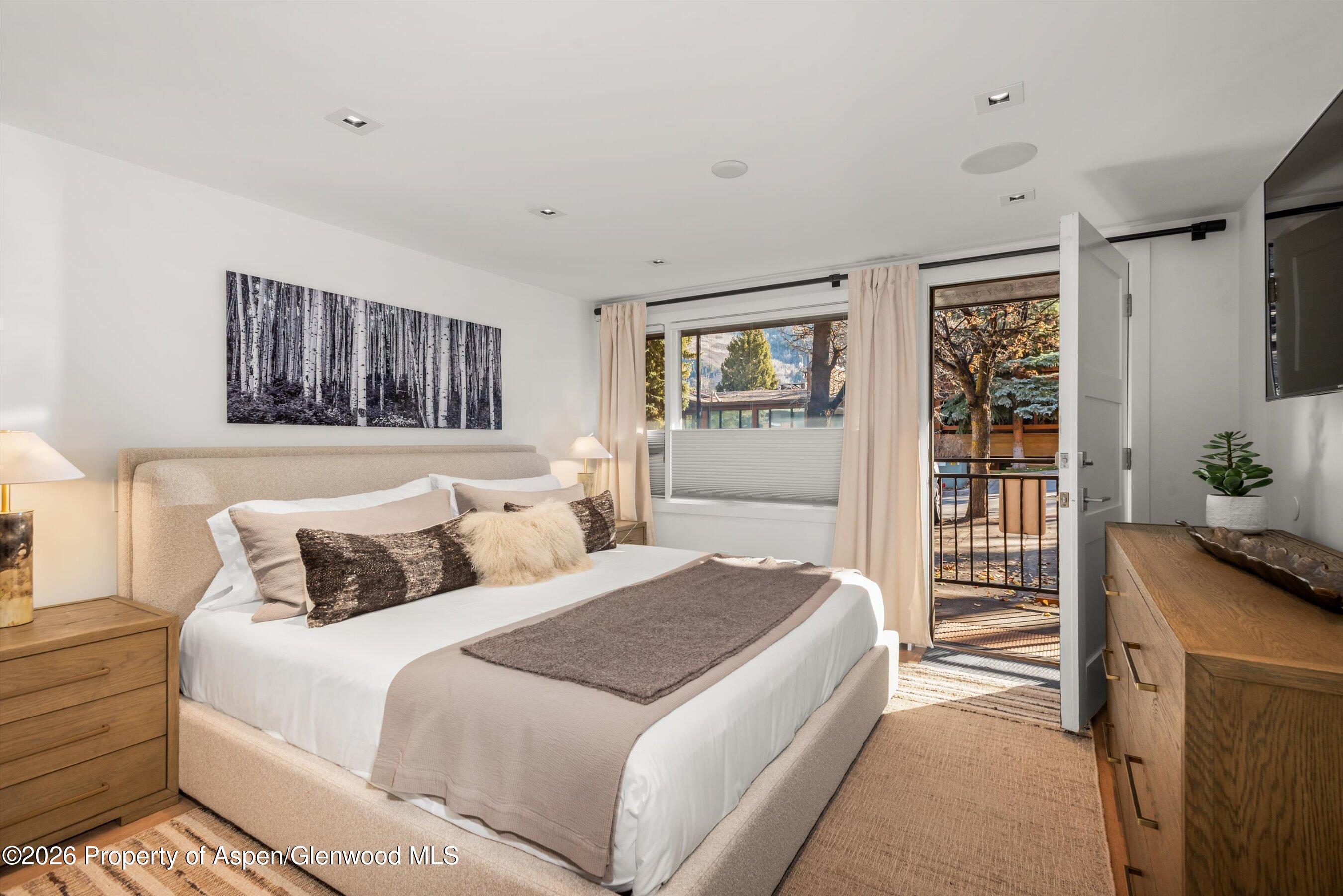 731 S Mill Street Unit 2D