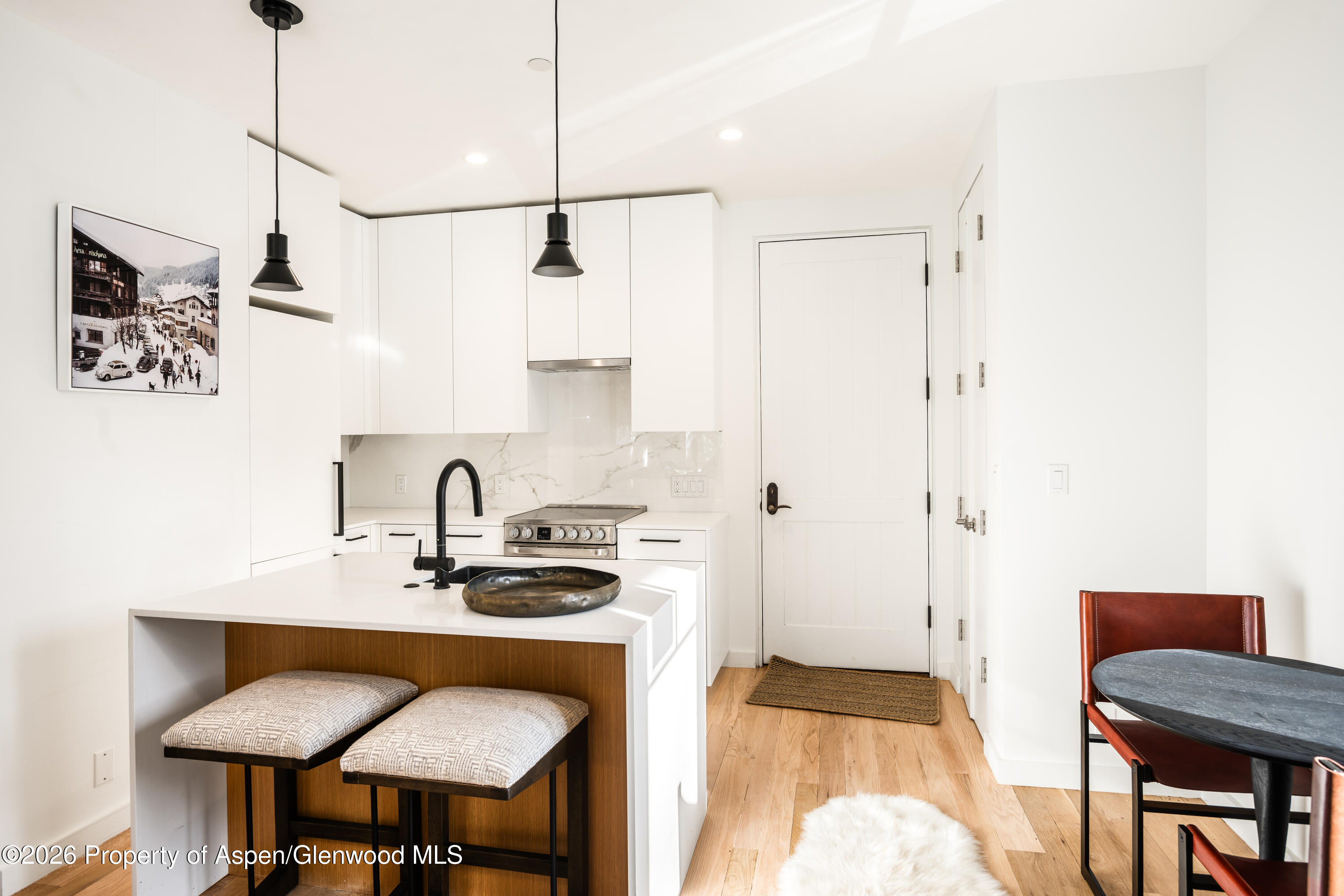 501 W Main Street A101