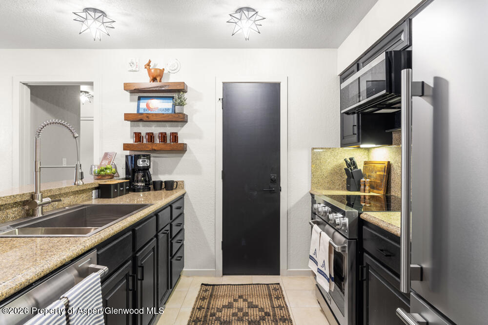 294 Snowmass Club Circle 1207