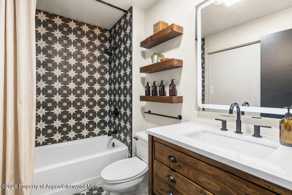 294 Snowmass Club Circle 1207