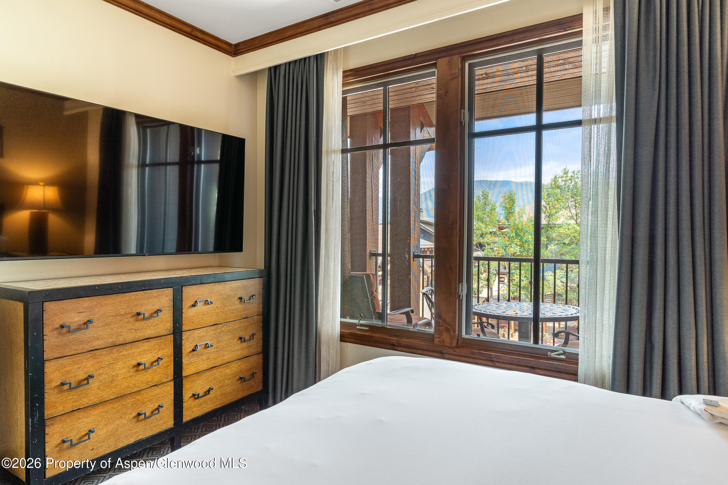 0075 Prospector Road Unit 8204 Summer Interest 11