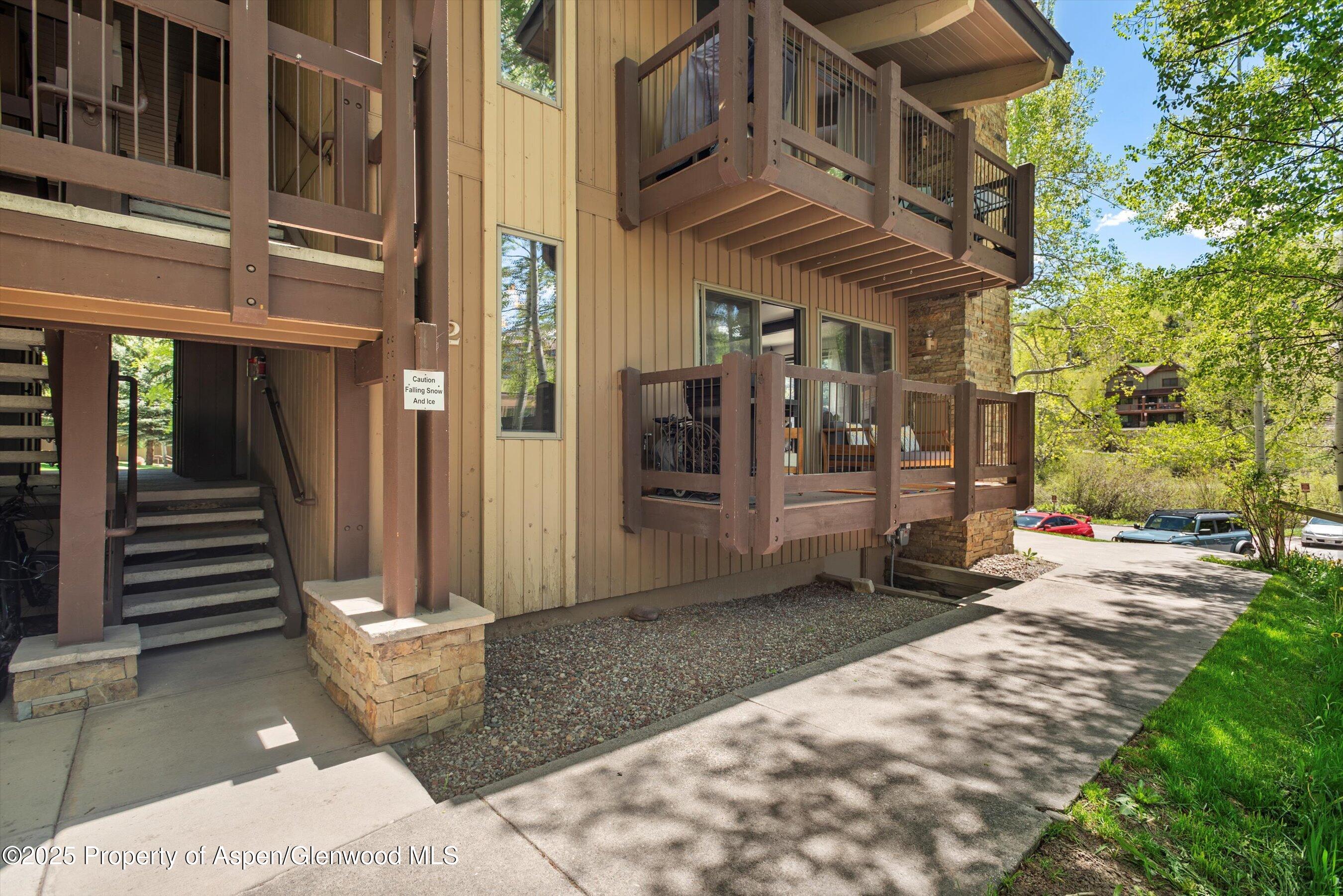 35 Upper Woodbridge Road 2ab