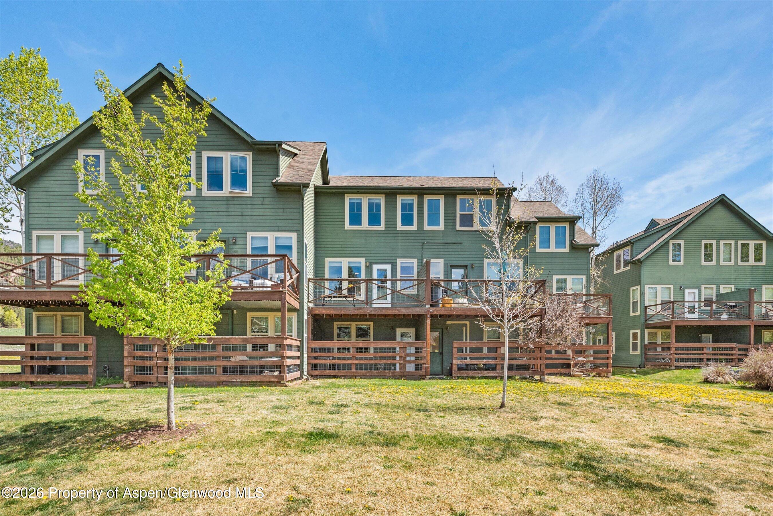 104 Lakeside Drive
