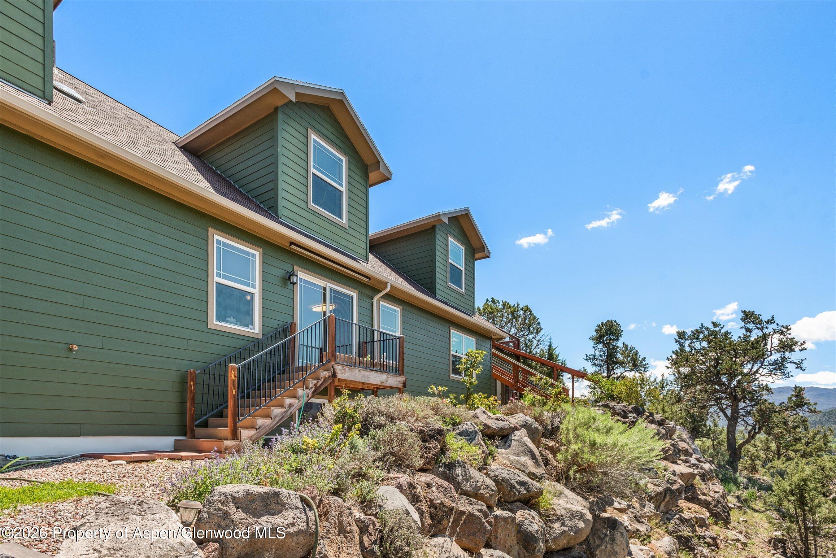 629 Hillcrest Drive