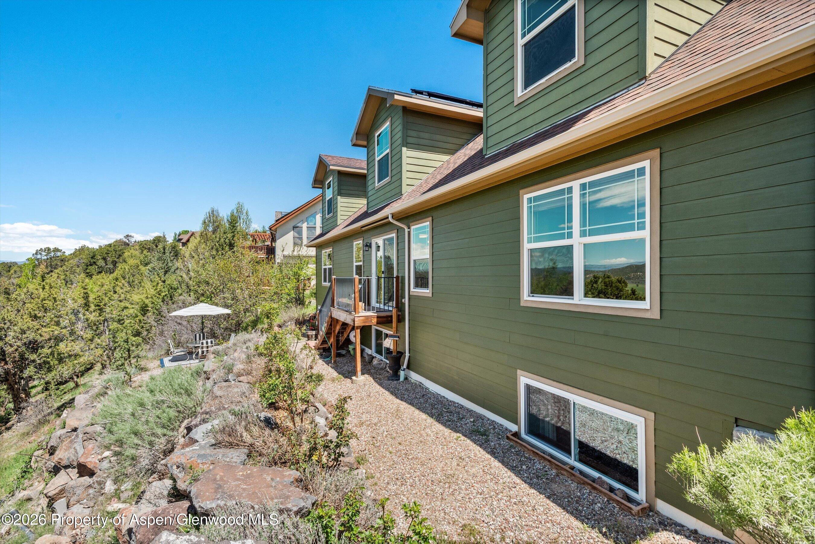 629 Hillcrest Drive
