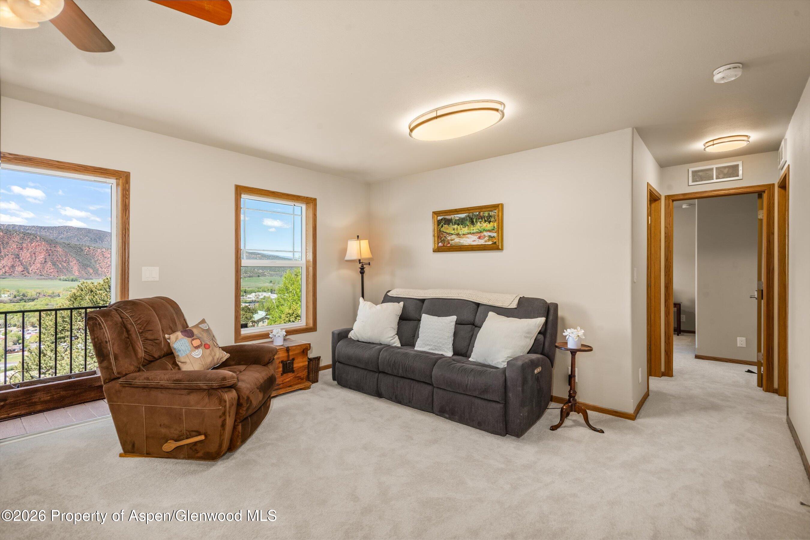 629 Hillcrest Drive