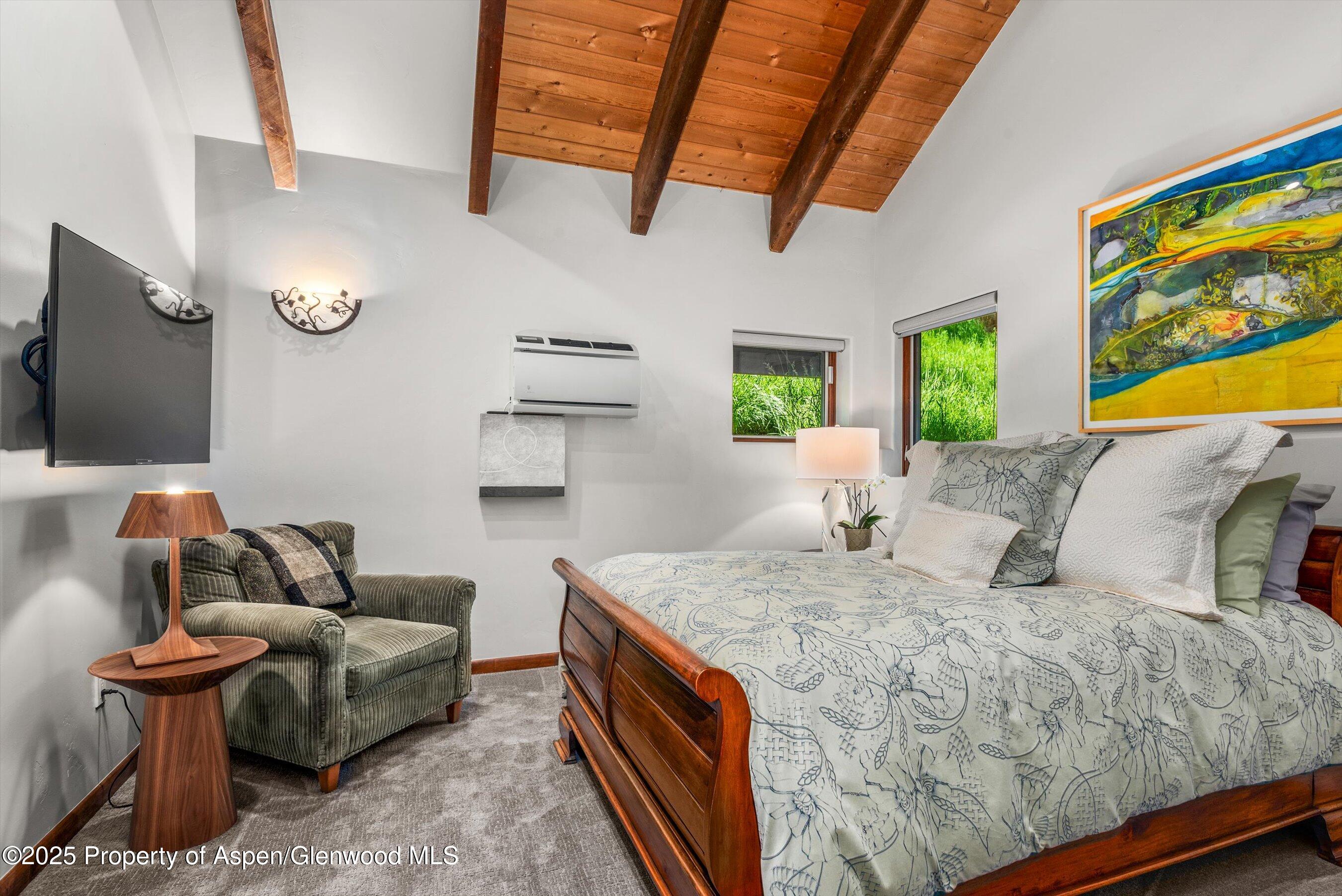 477 Aspen Oak Drive