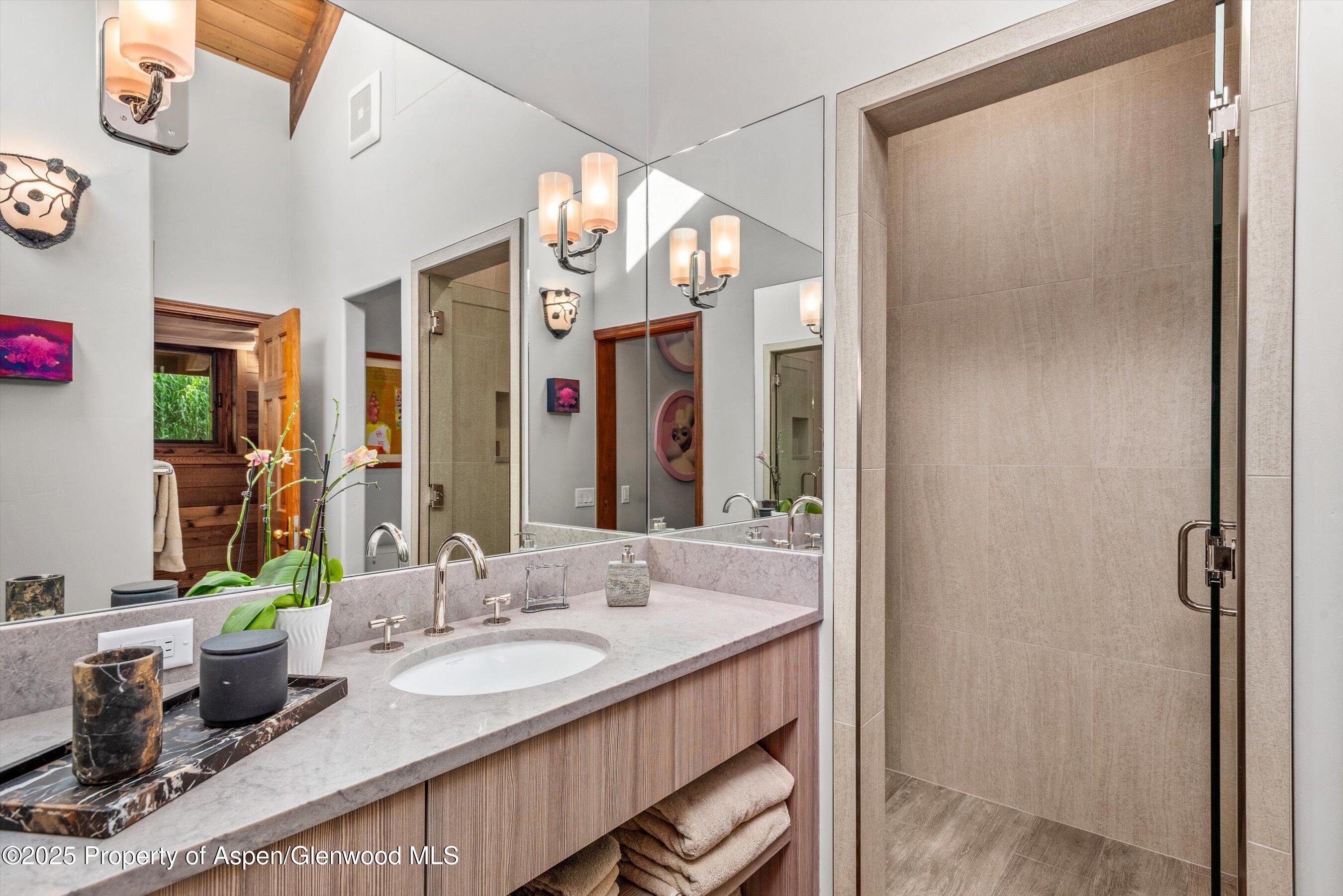 477 Aspen Oak Drive