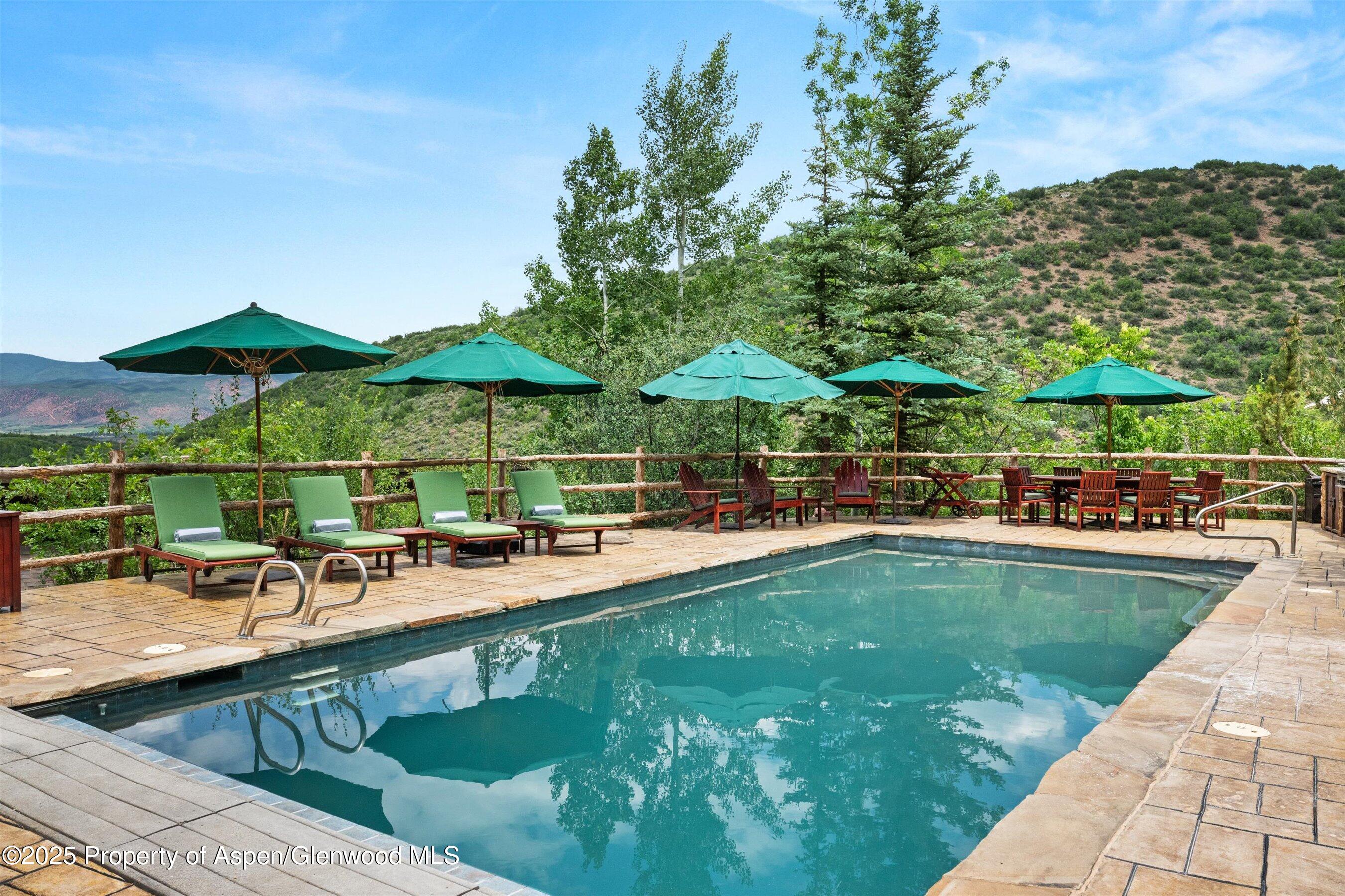 477 Aspen Oak Drive