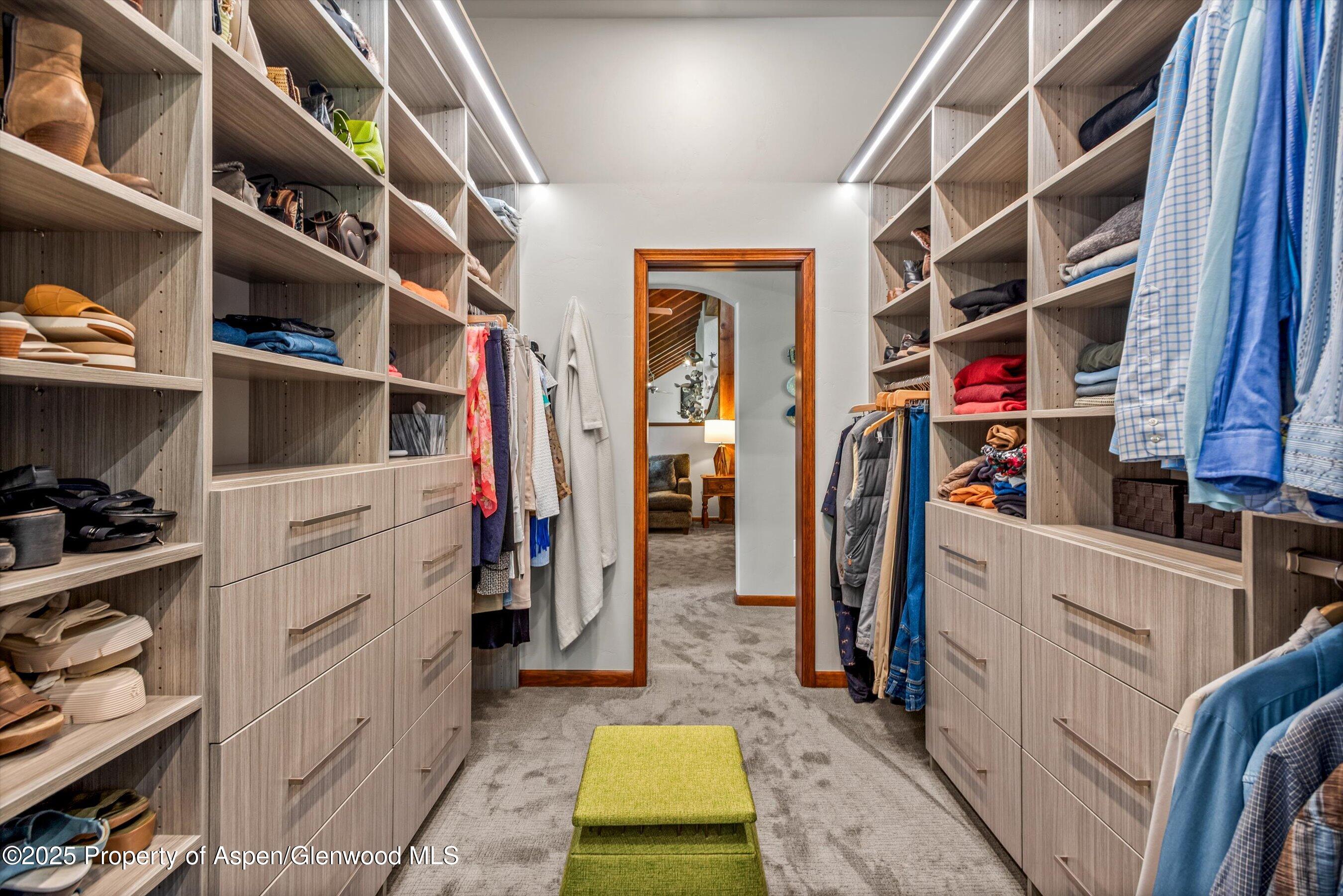 477 Aspen Oak Drive
