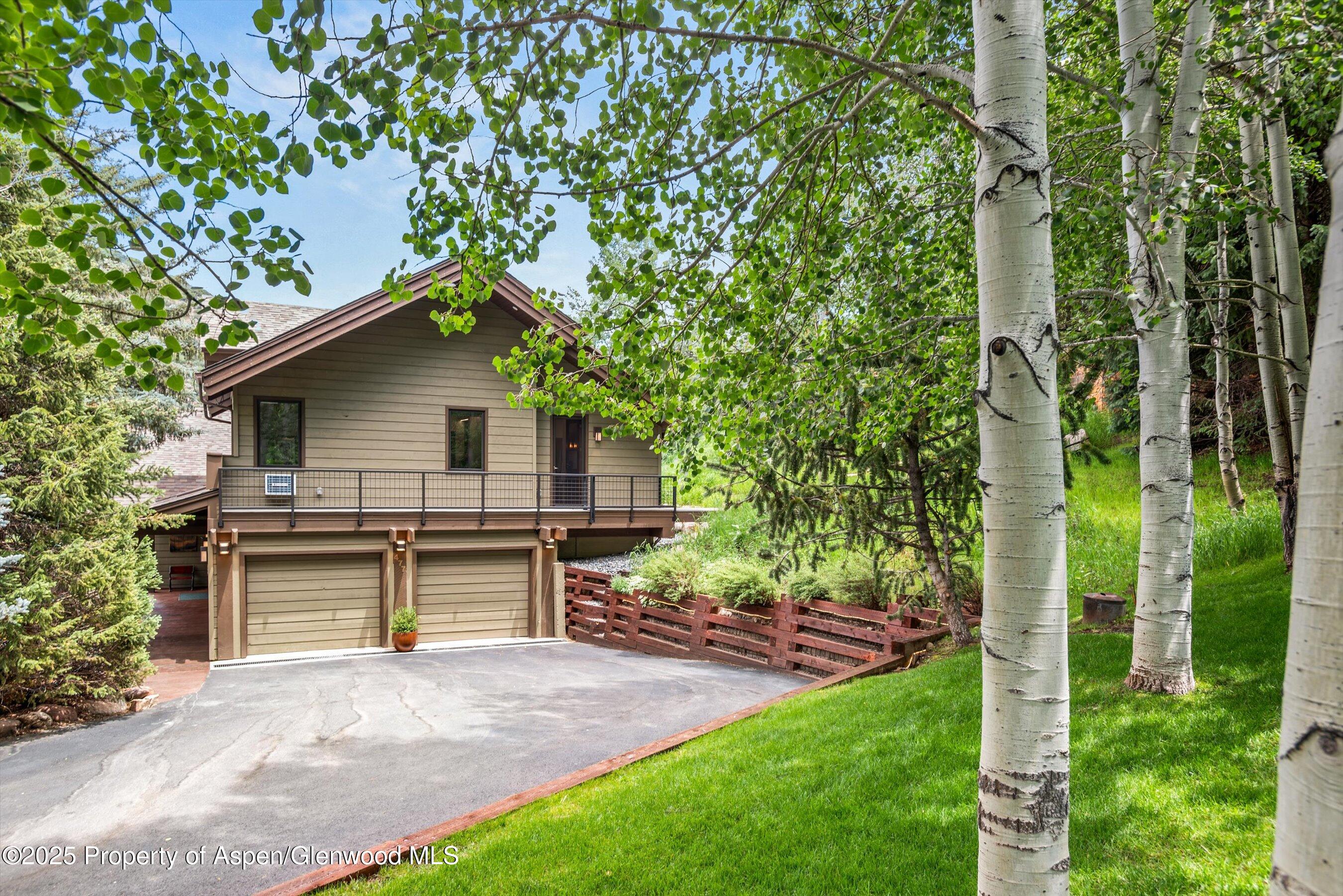 477 Aspen Oak Drive