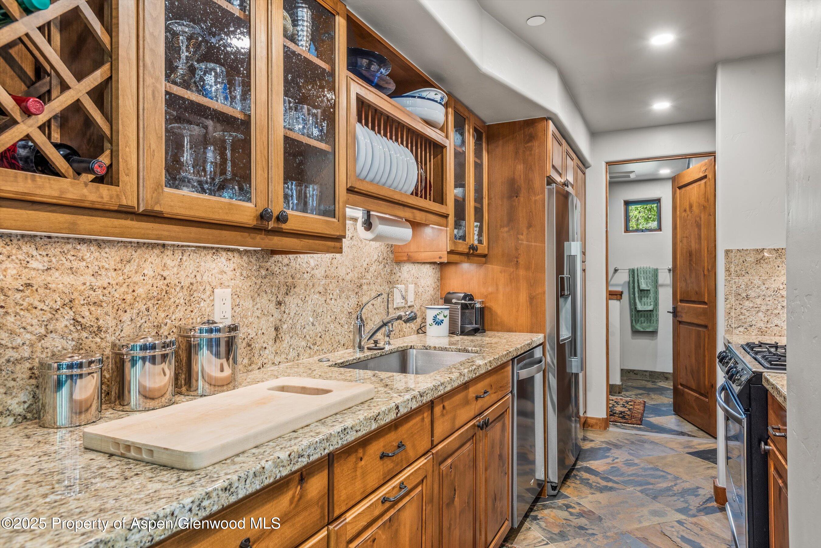 477 Aspen Oak Drive