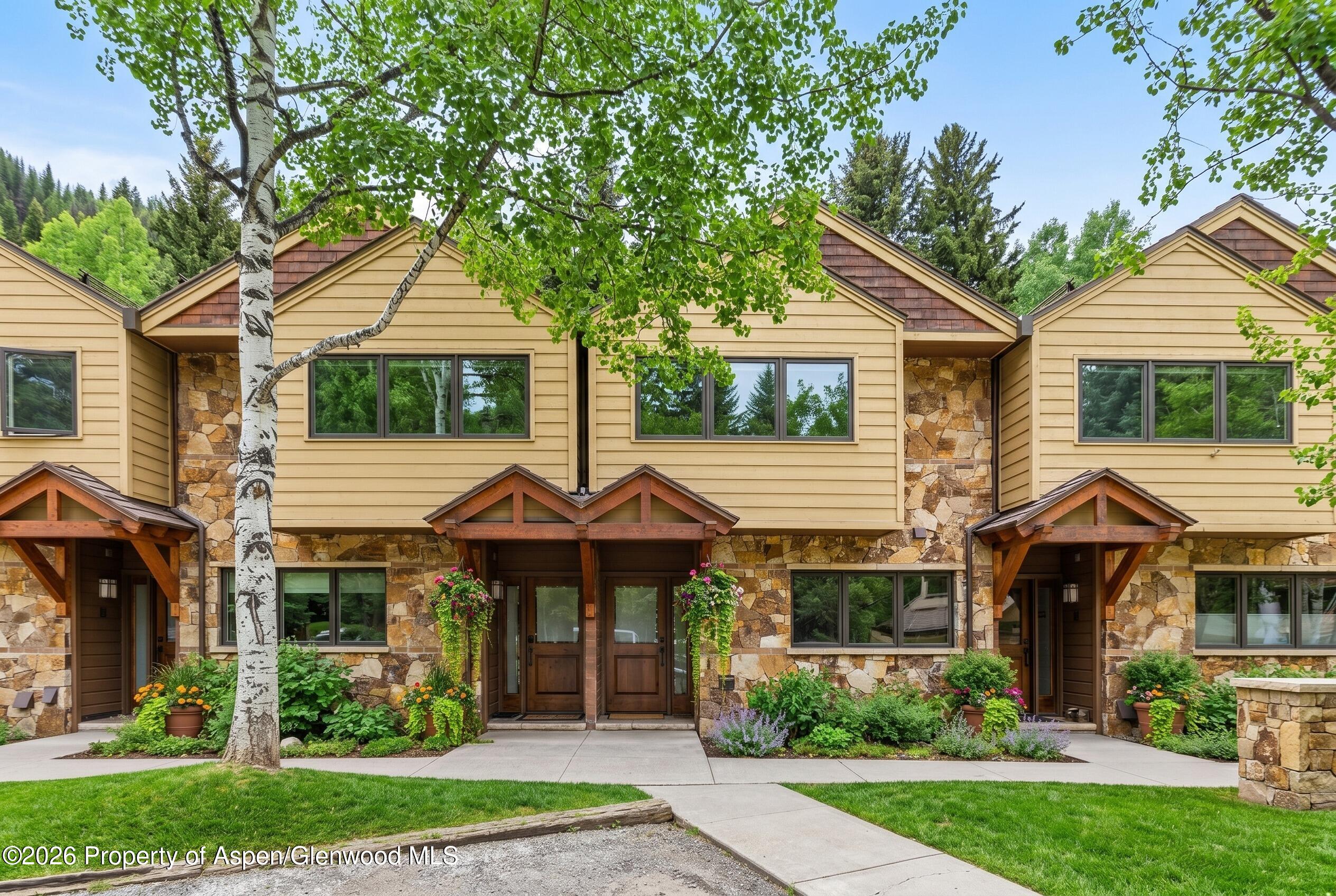 625 S West End Street #7