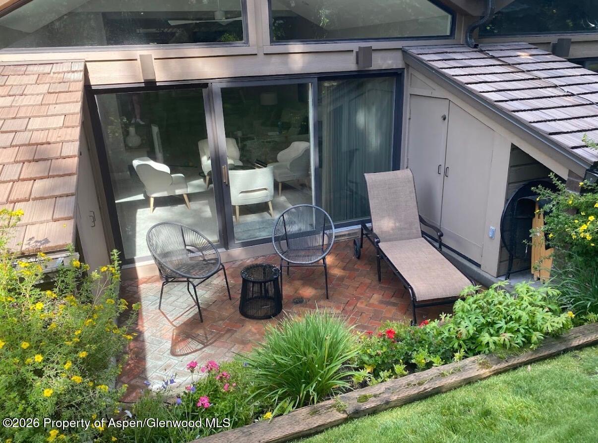 625 S West End Street #7