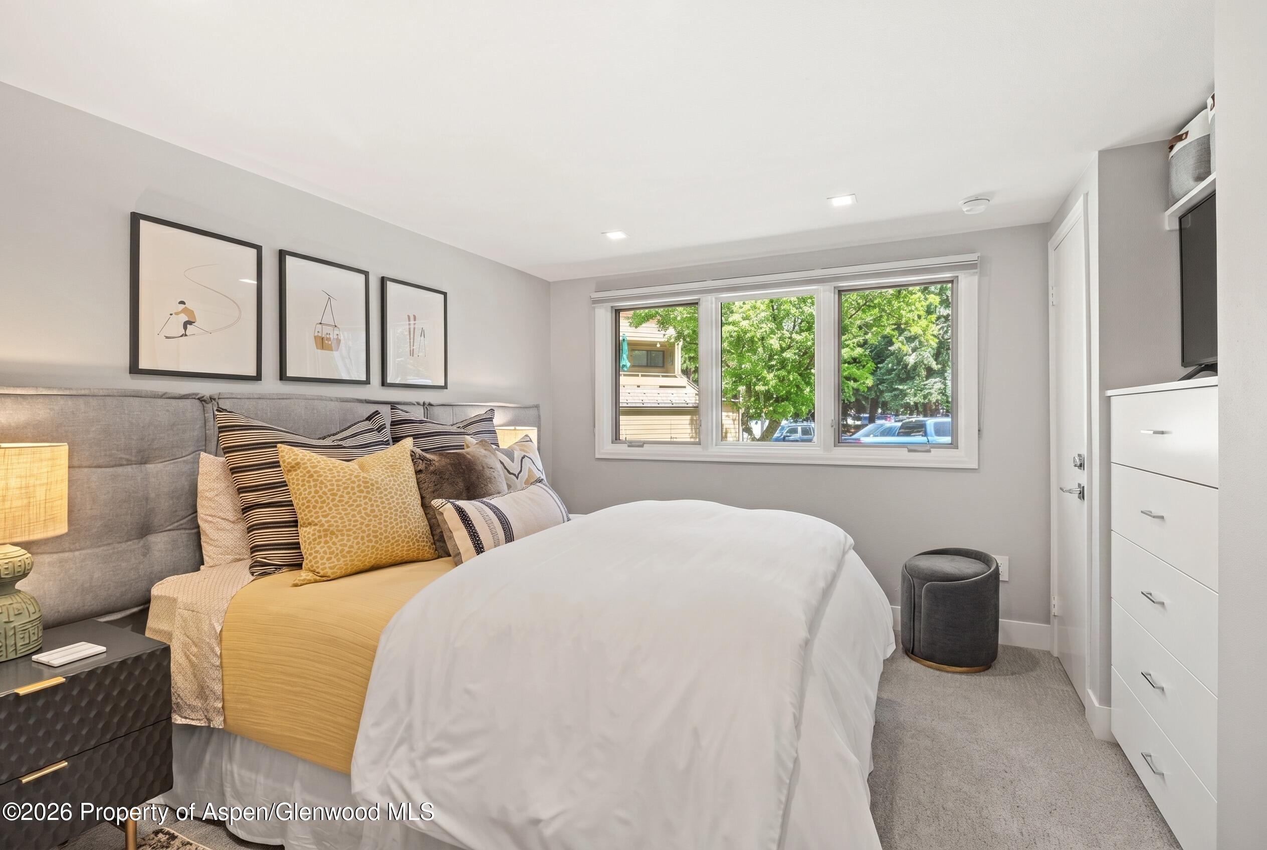 625 S West End Street #7