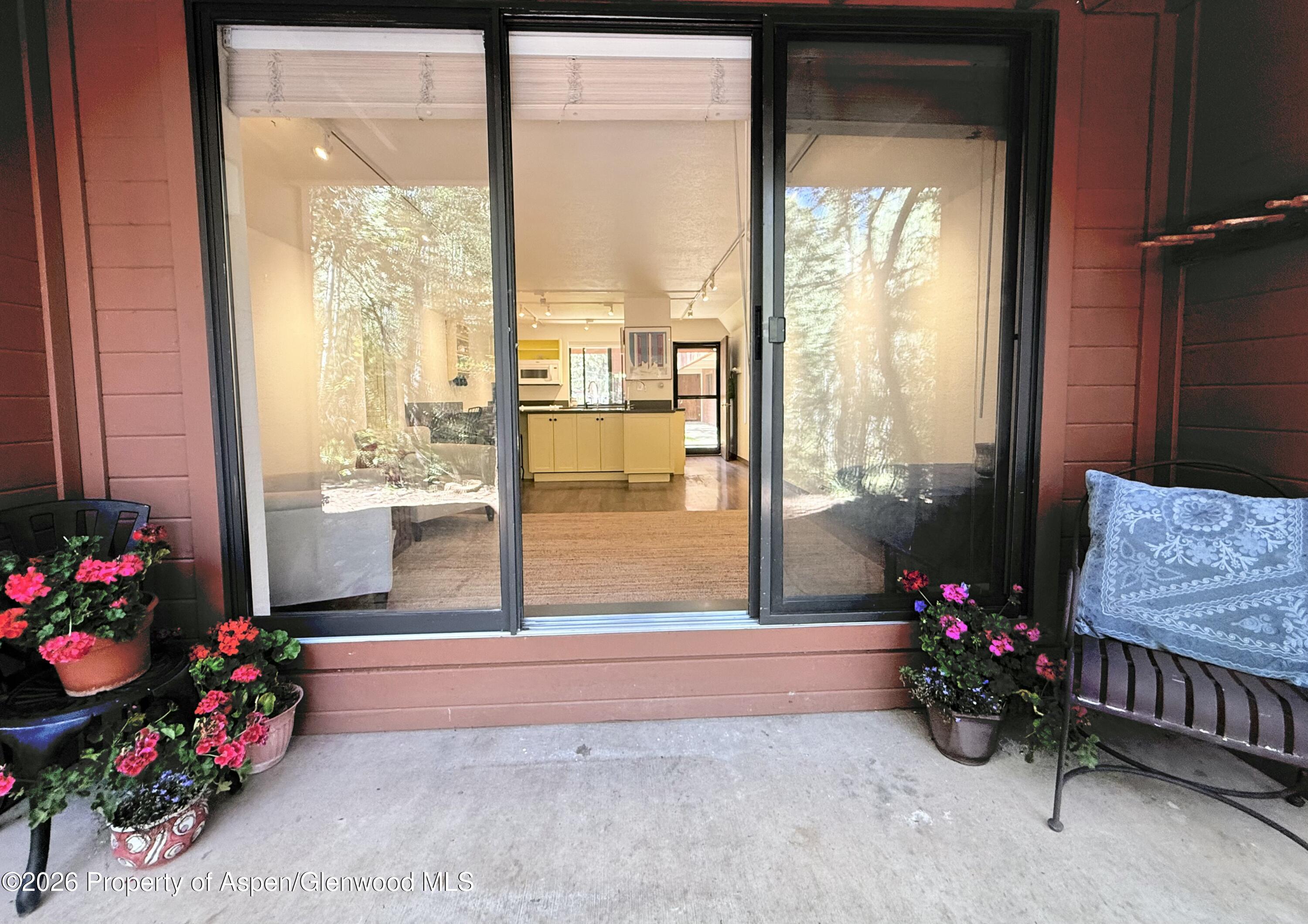 1214 Vine Street 1214