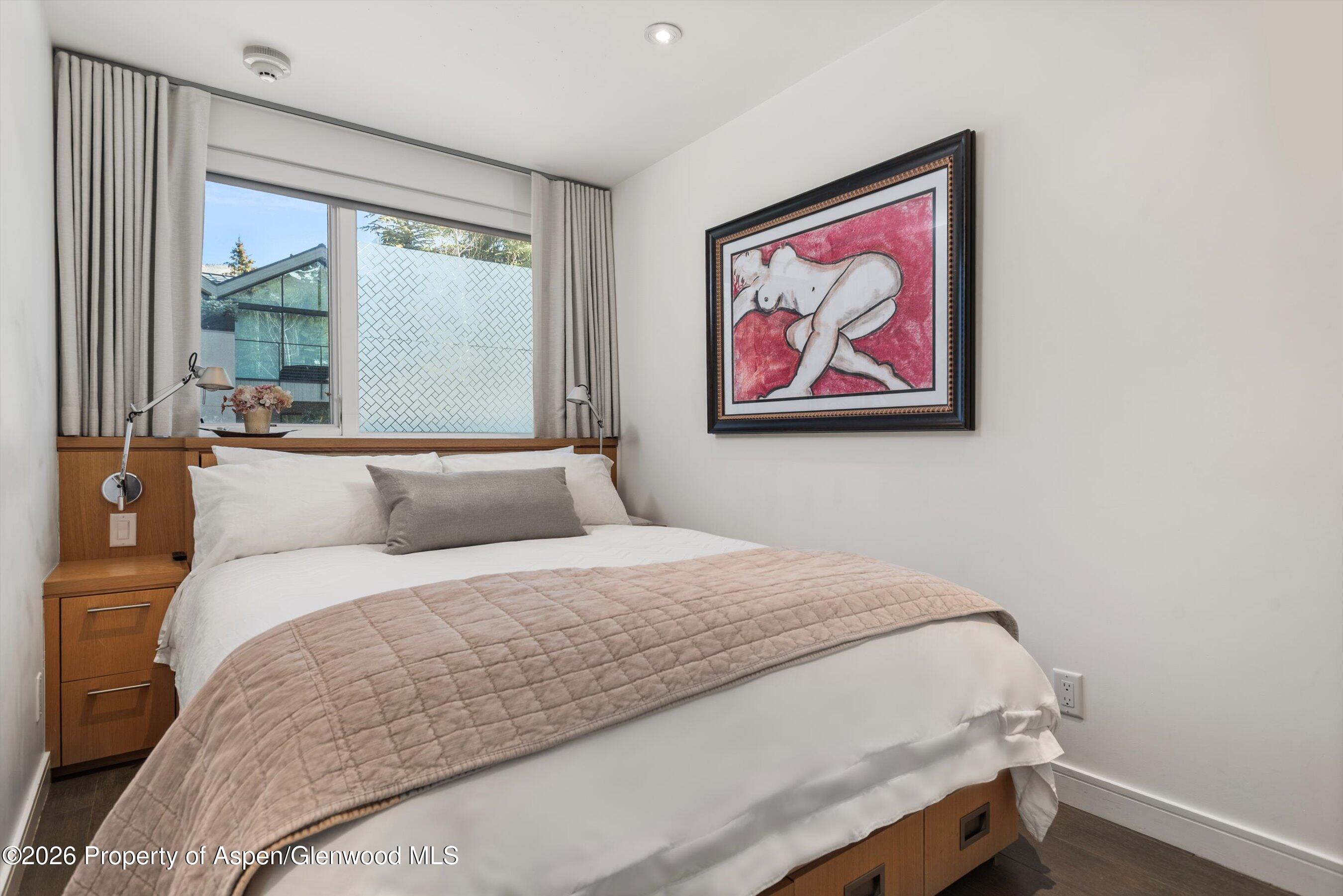 100 E Cooper Avenue 5