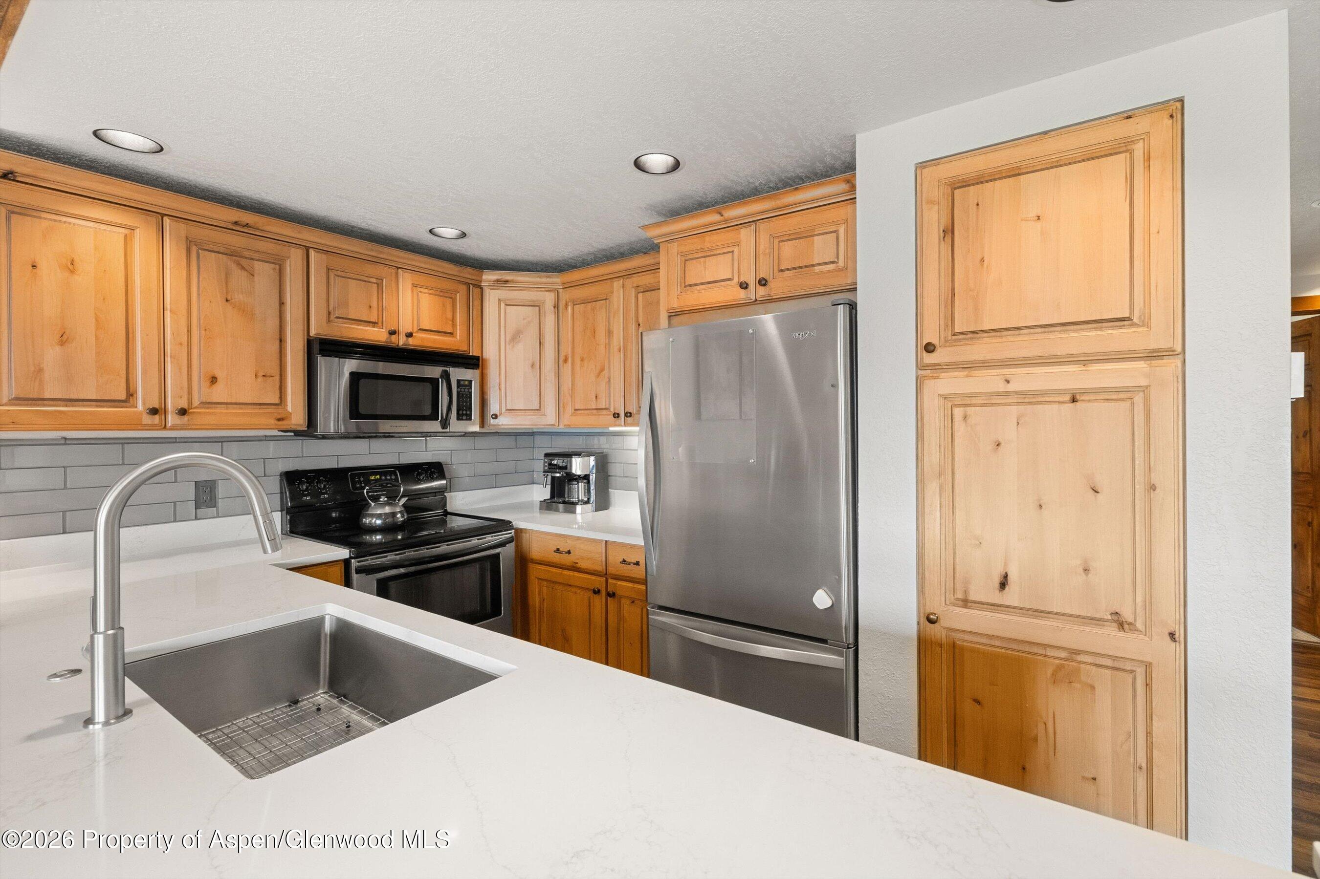 55 Upper Woodbridge Road I-5