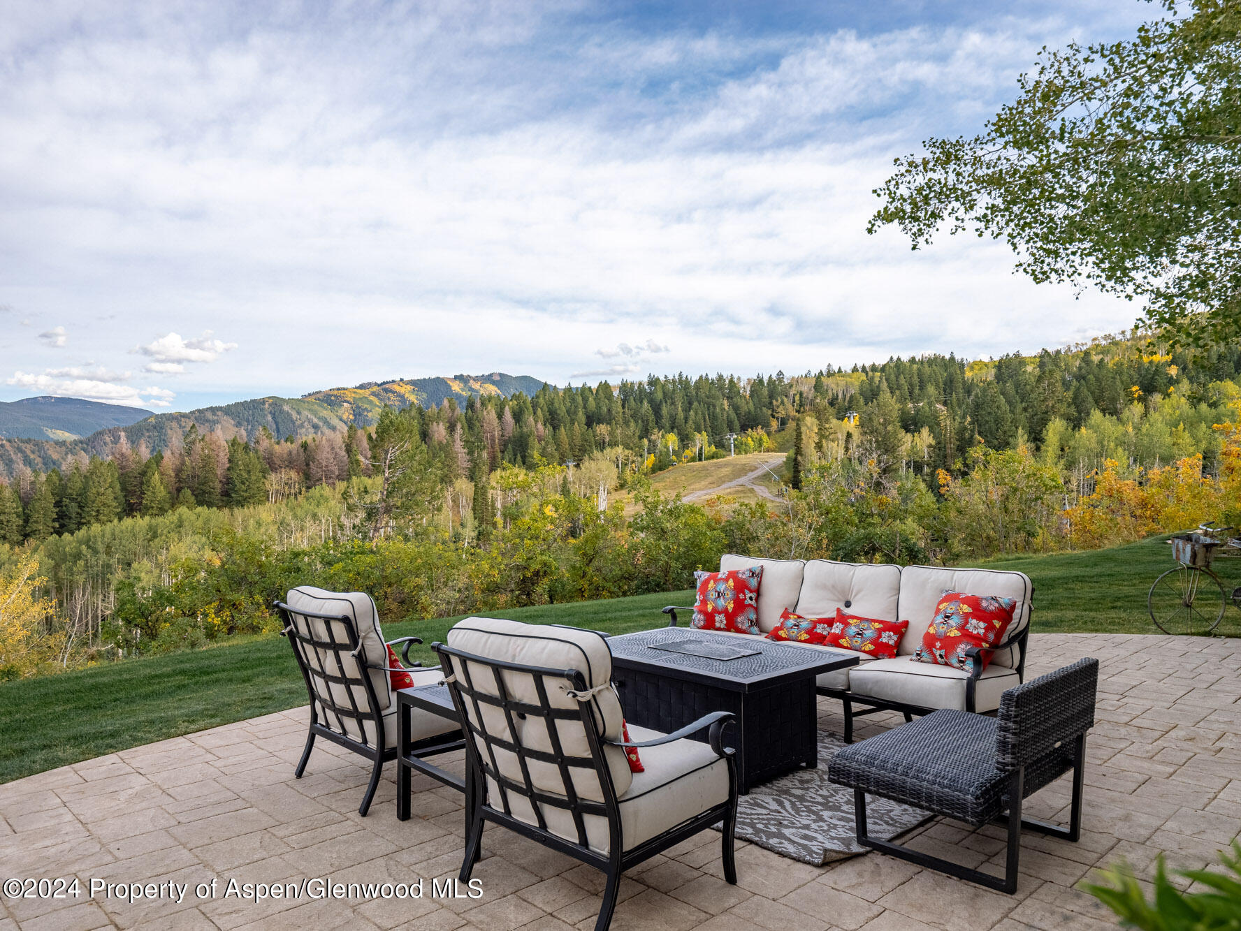 400 Eagle Pines Drive