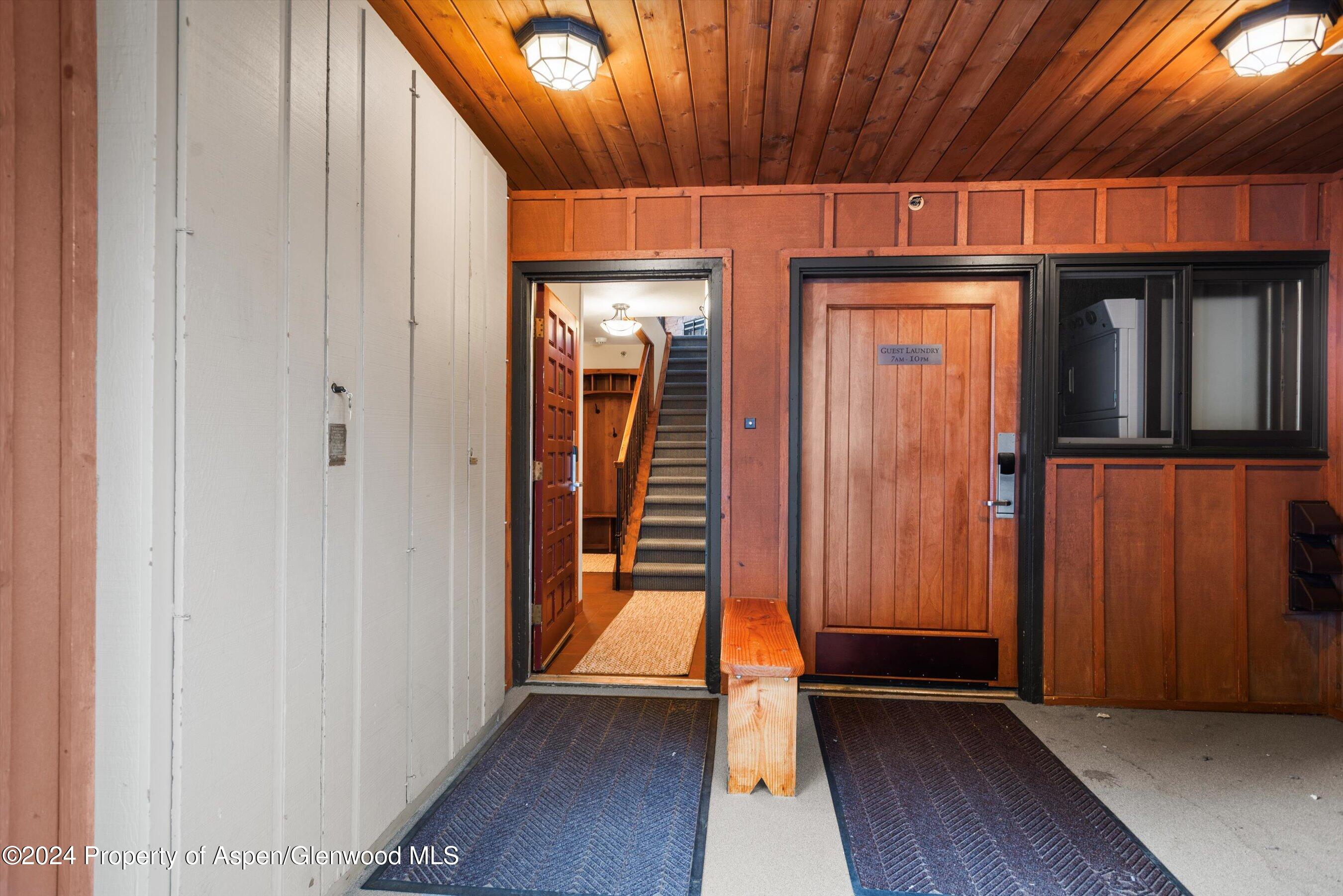400 Wood Road 1207