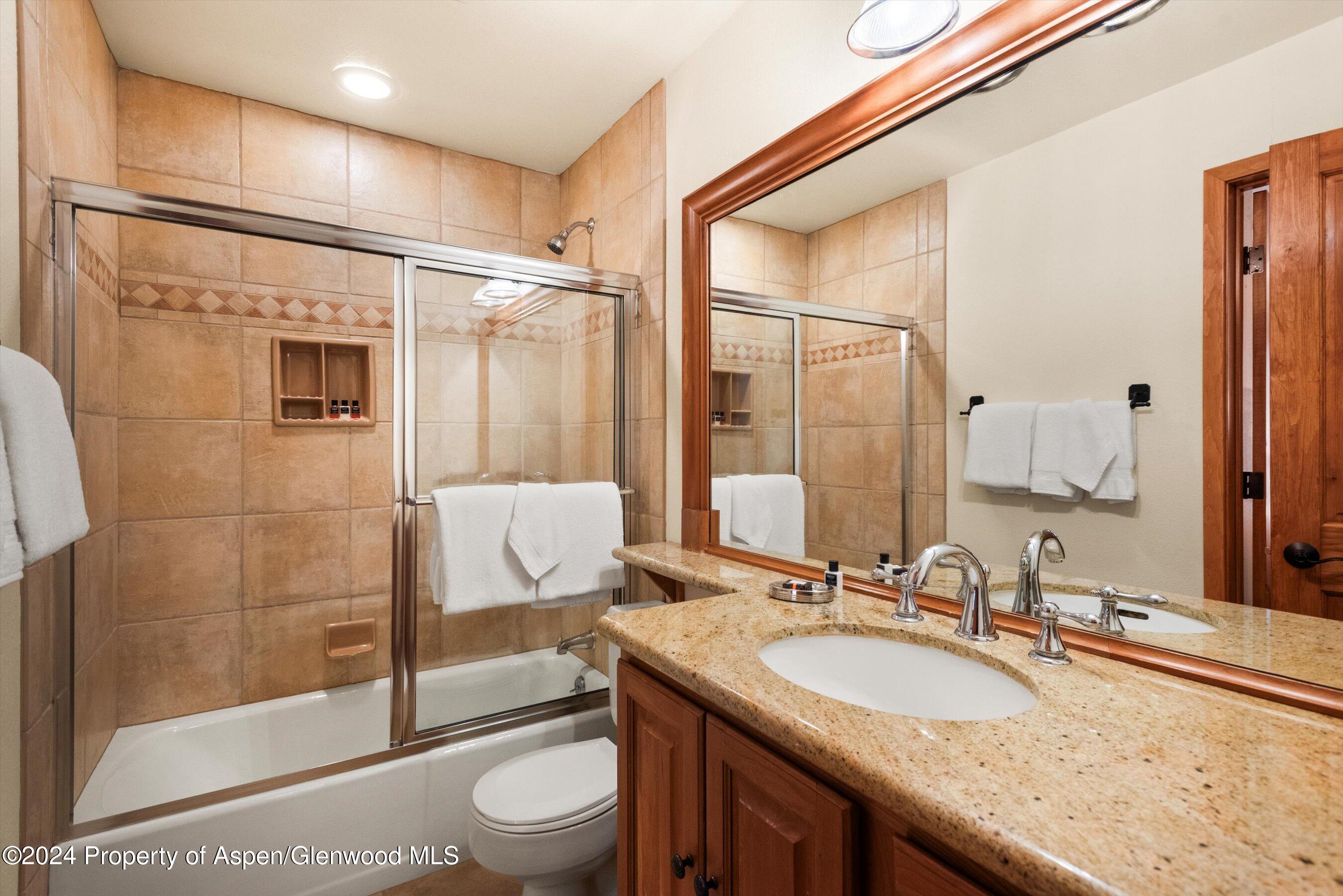 400 Wood Road 1207