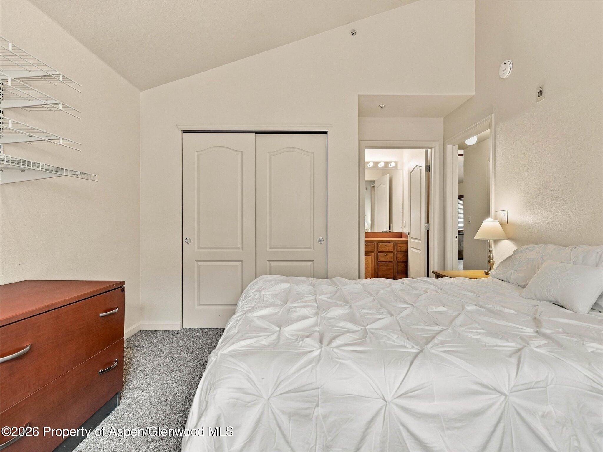 348 River View Drive 206