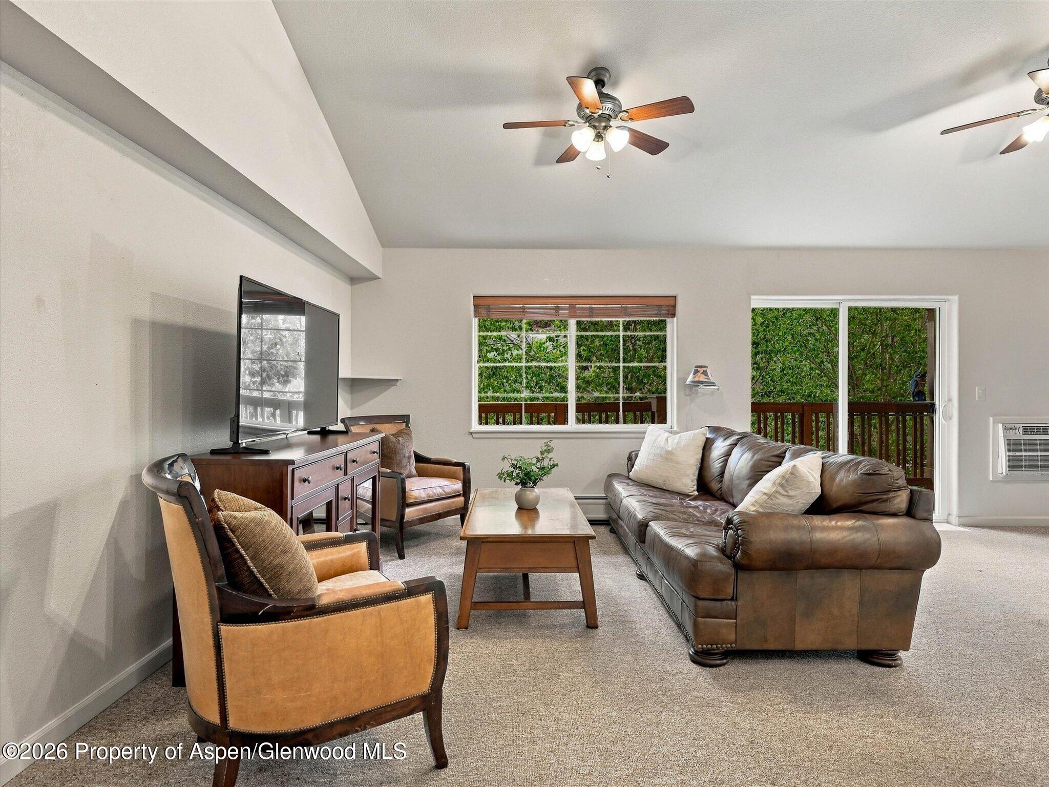 348 River View Drive 206