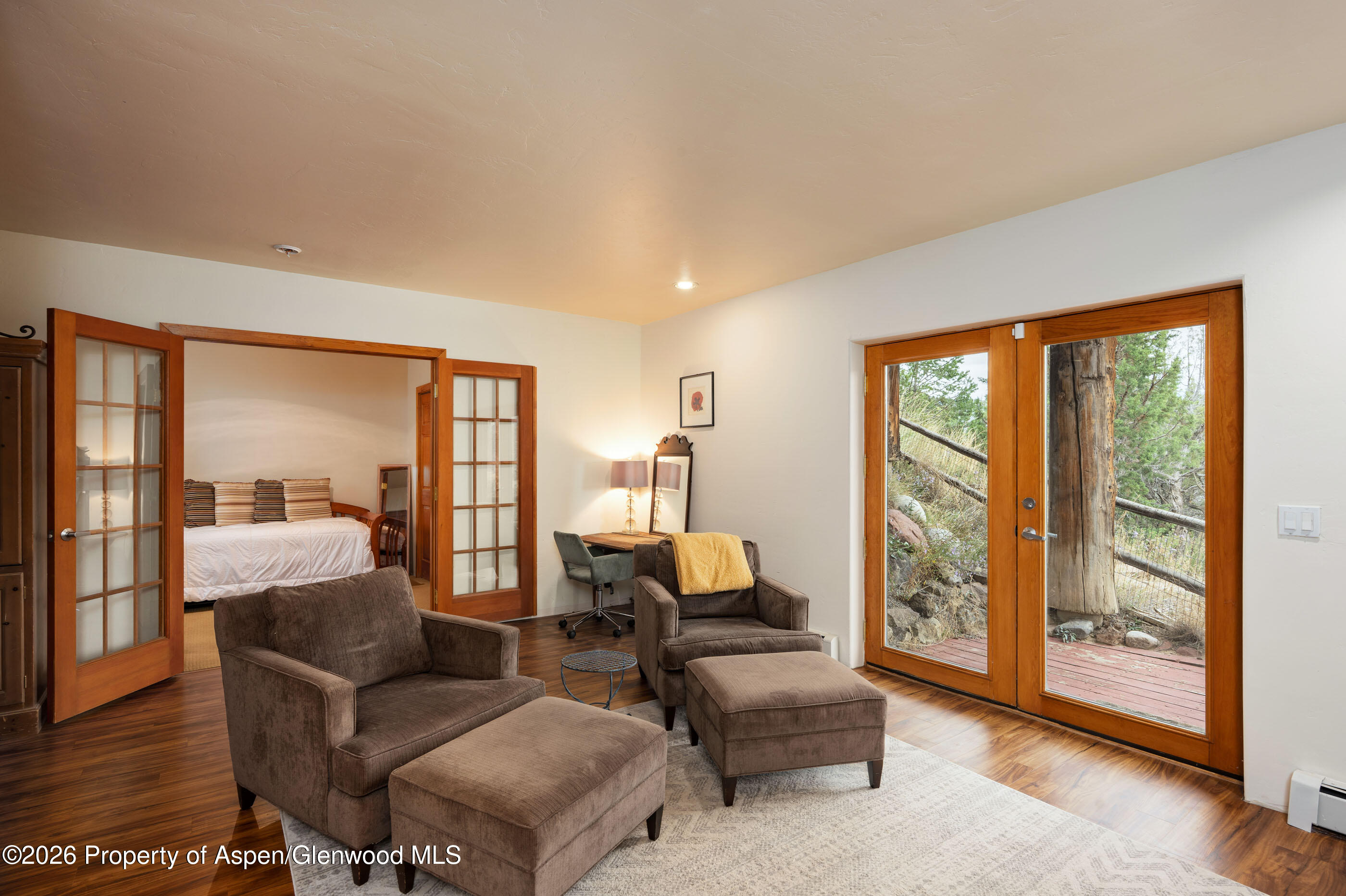 609 Hillcrest Drive