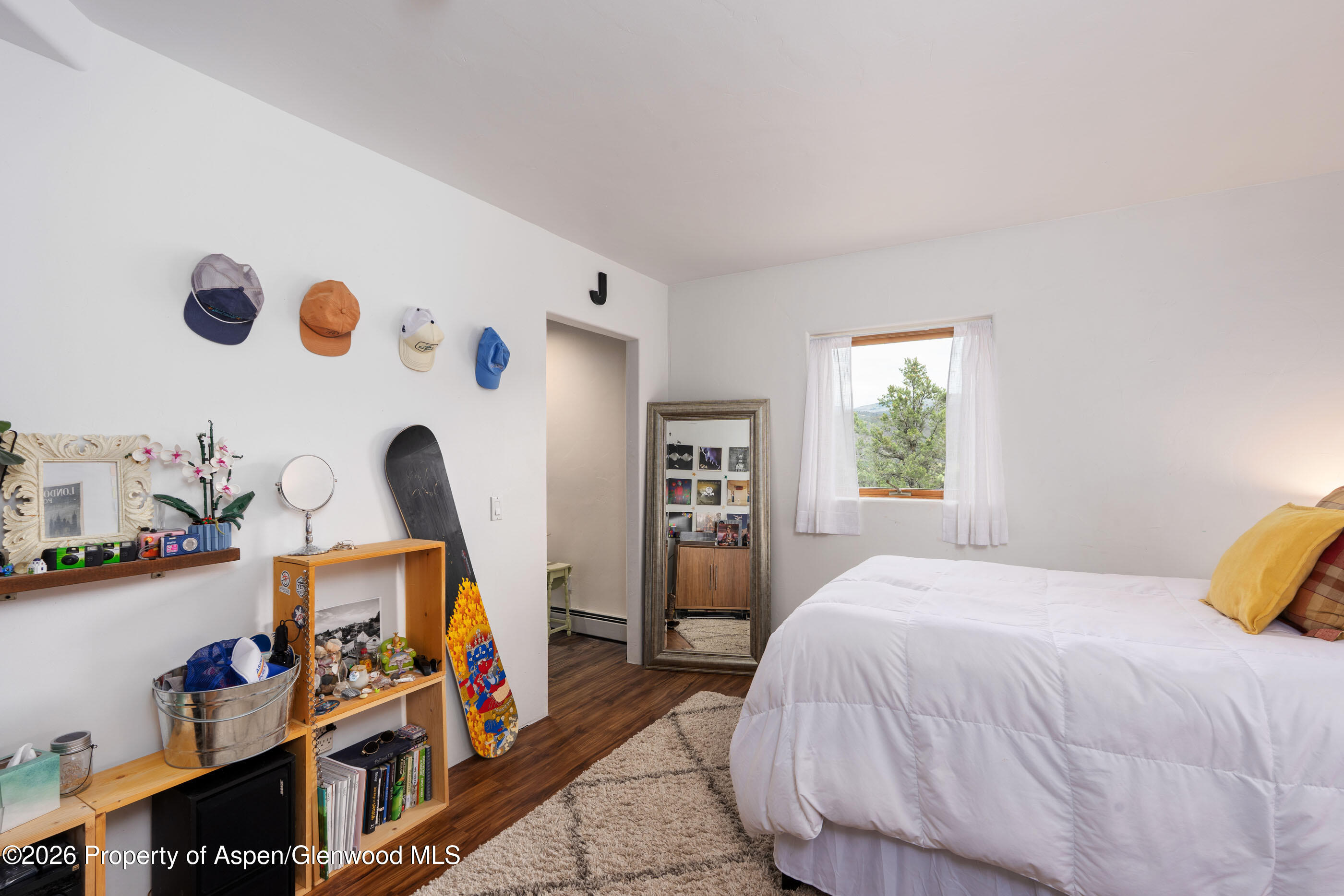 609 Hillcrest Drive