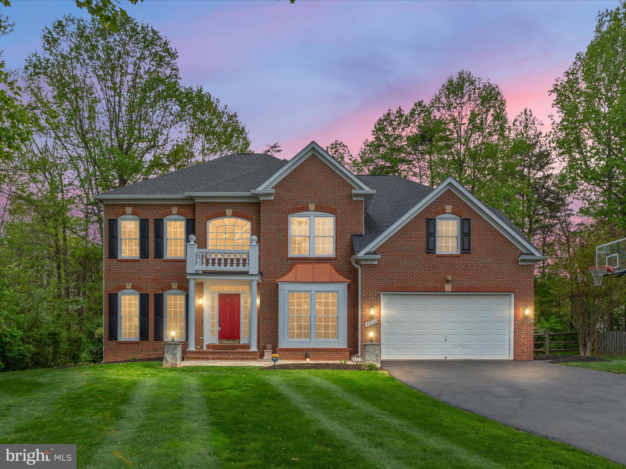 4924 BERKSHIRE WOODS DRIVE