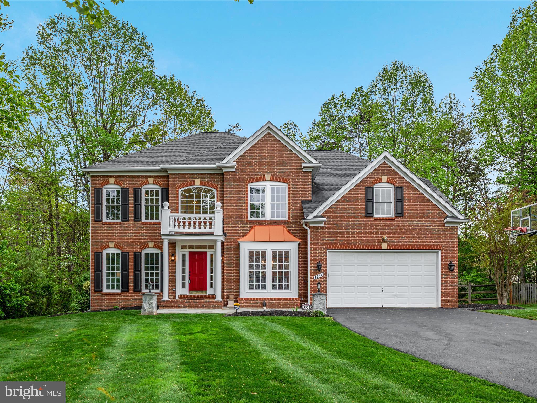 4924 BERKSHIRE WOODS DRIVE