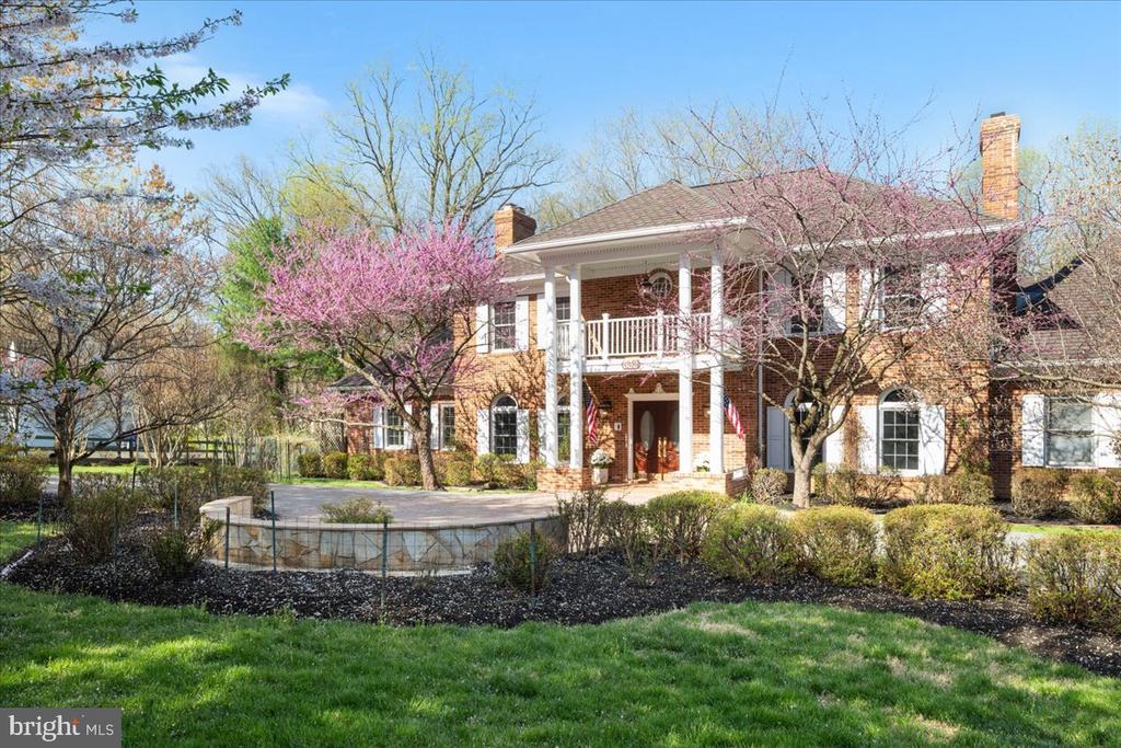 532 WALKER RD