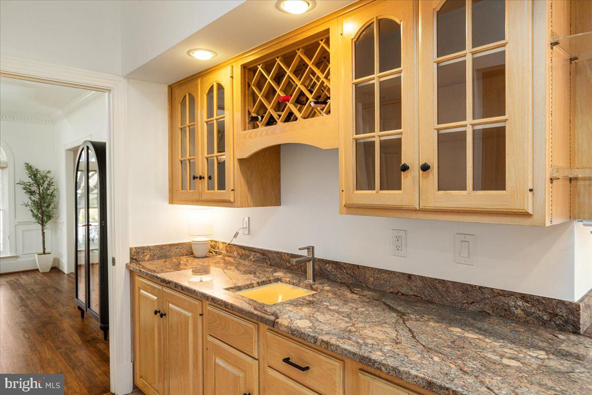 532 WALKER RD