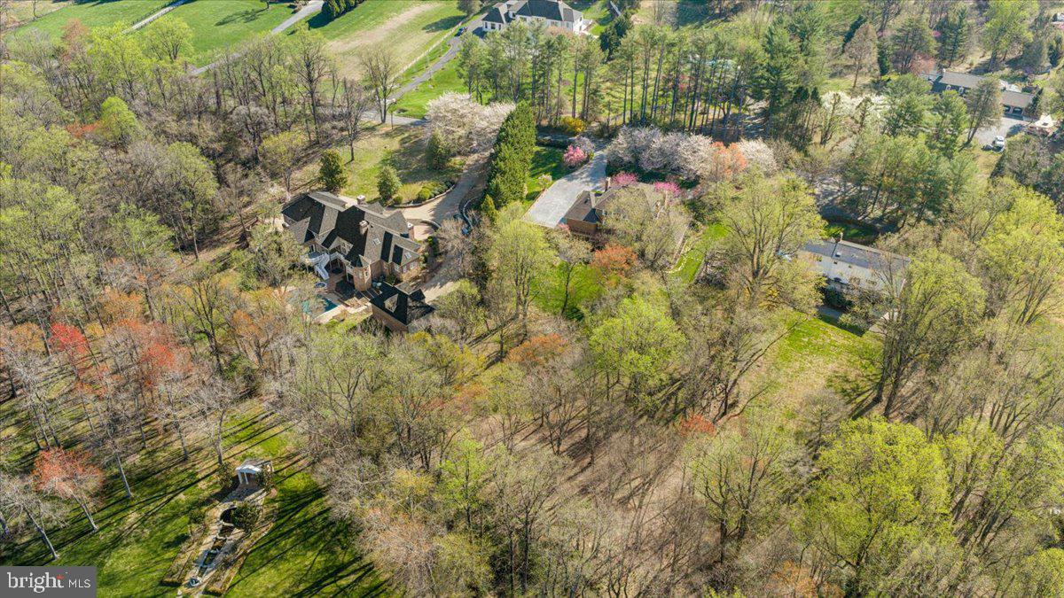 532 WALKER RD