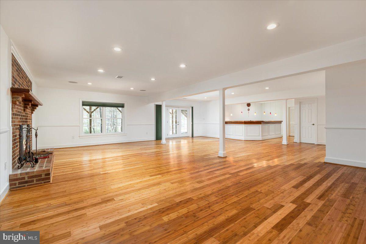 532 WALKER RD