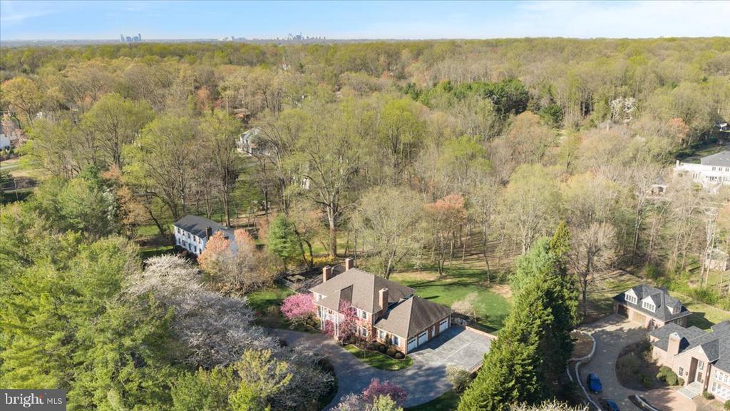 532 WALKER RD