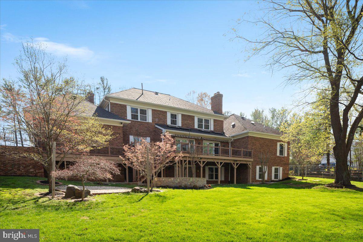 532 WALKER RD