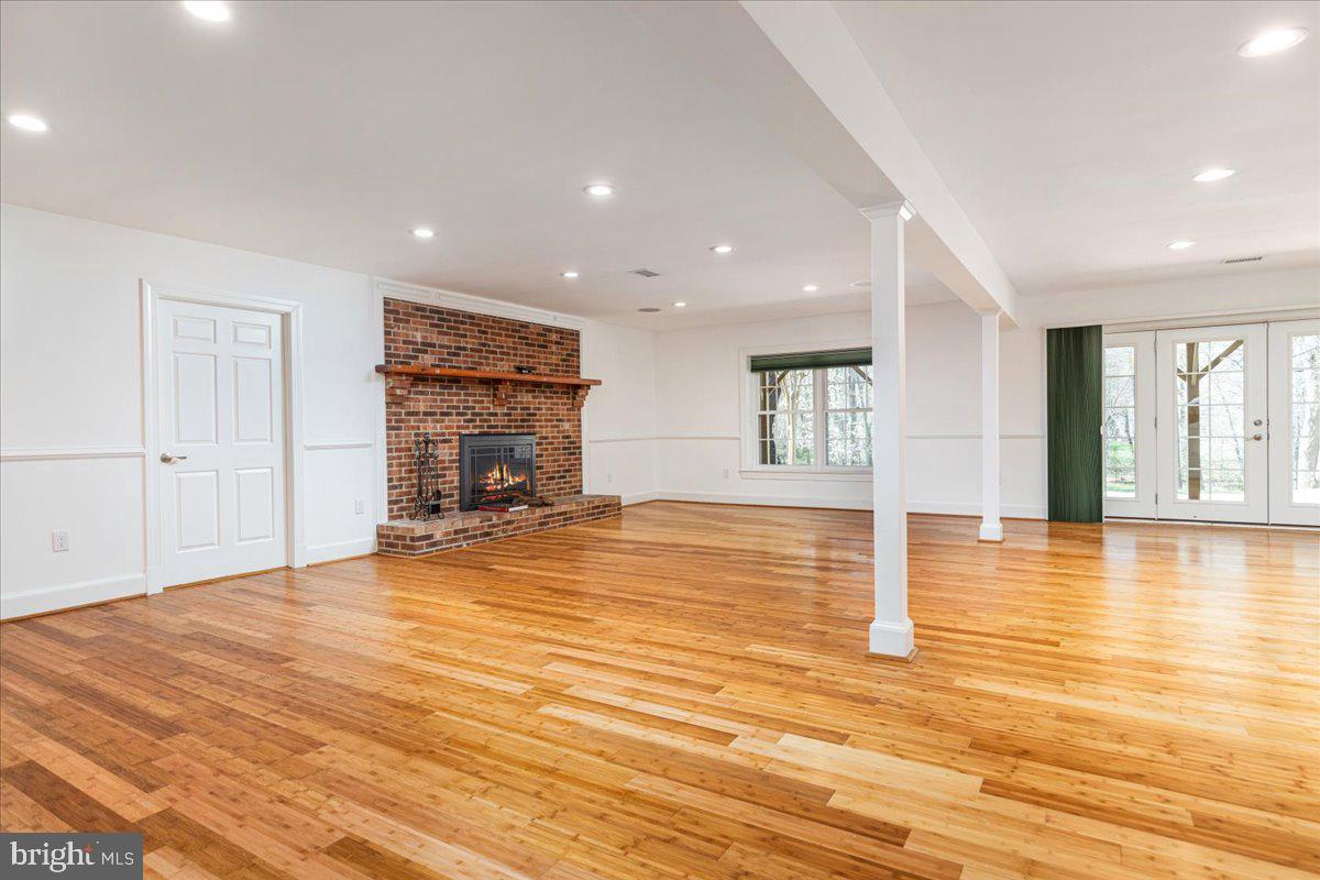 532 WALKER RD