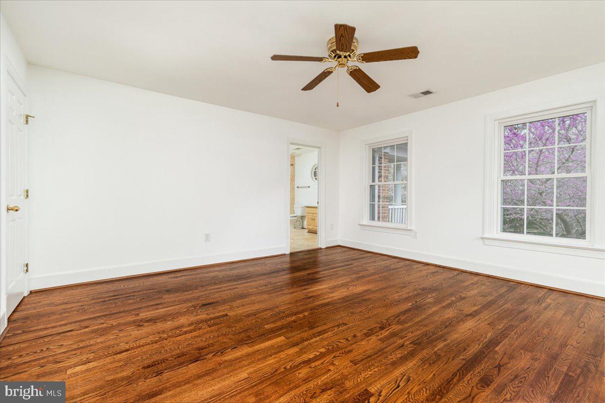 532 WALKER RD