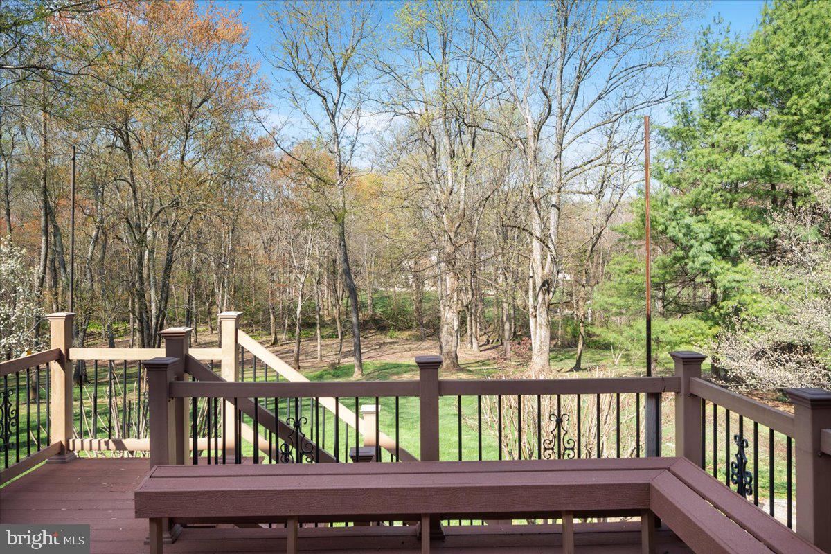 532 WALKER RD