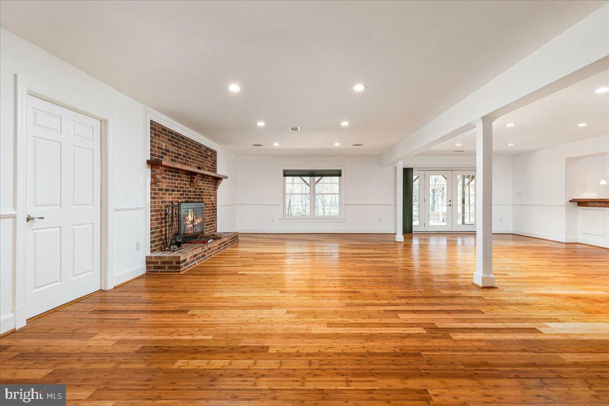 532 WALKER RD