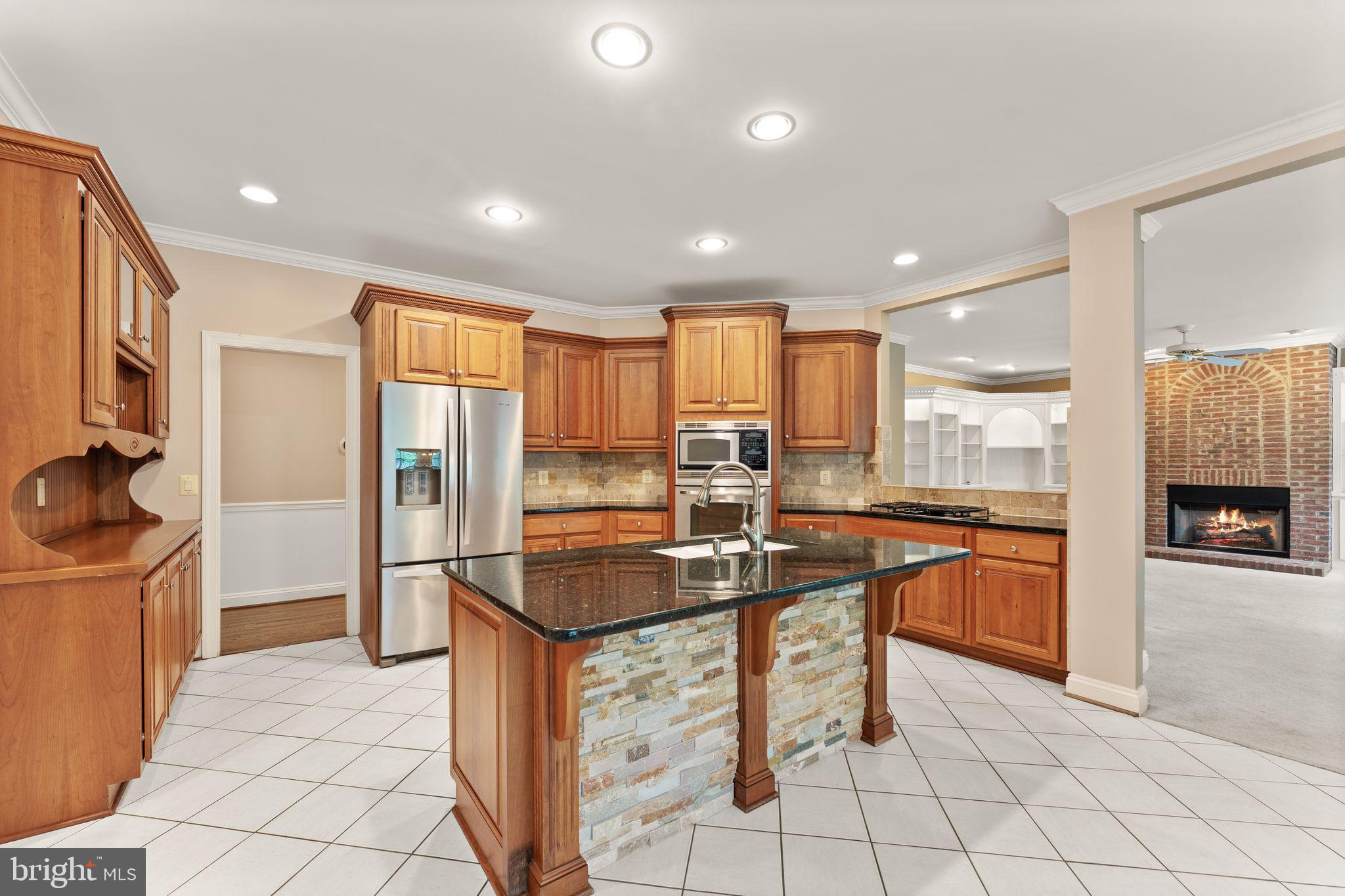 46448 MONTGOMERY PLACE