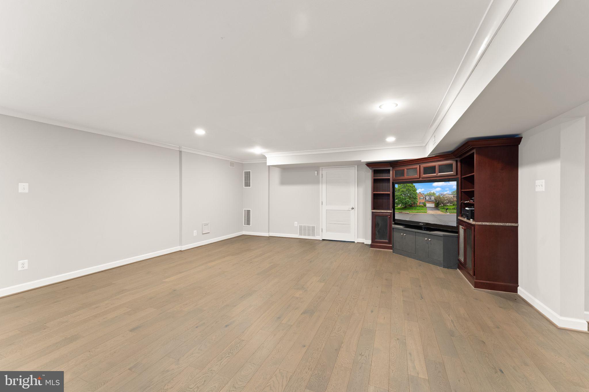 46448 MONTGOMERY PLACE