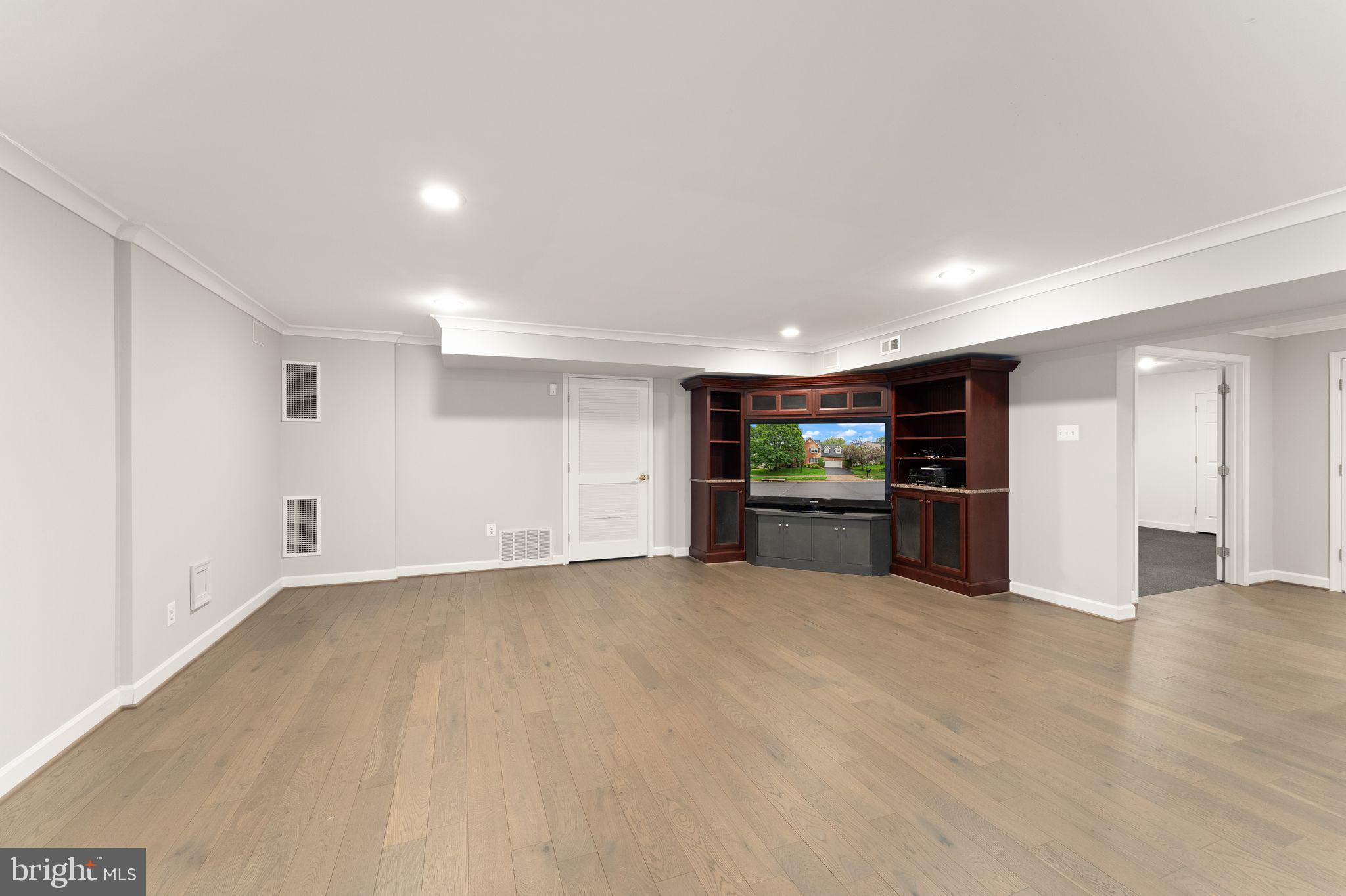 46448 MONTGOMERY PLACE