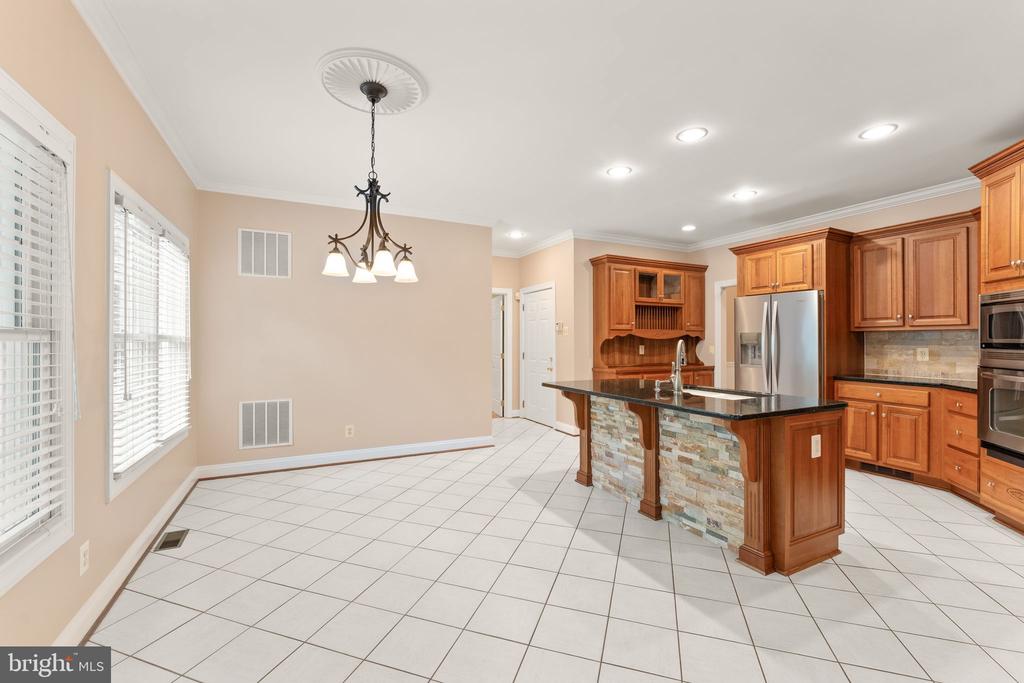 46448 MONTGOMERY PLACE