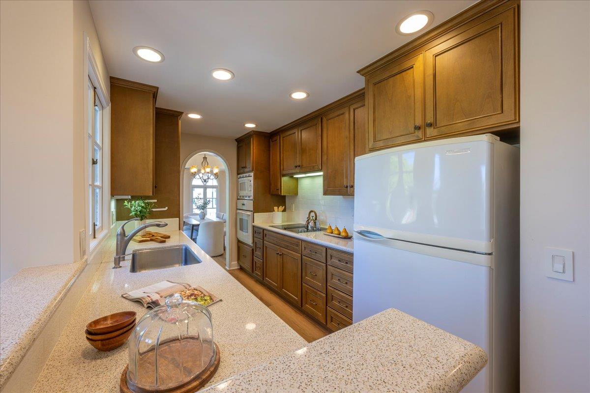 111 West 3rd Avenue 306