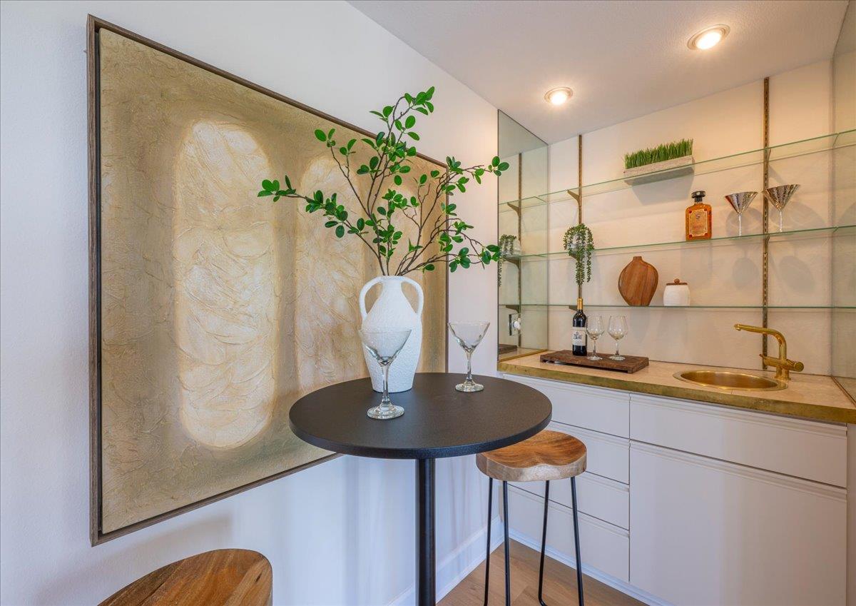 111 West 3rd Avenue 306