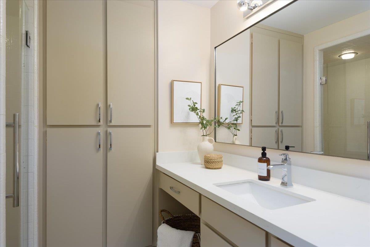 50 Mounds Road 107