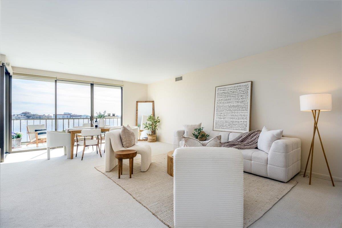 50 Mounds Road 107