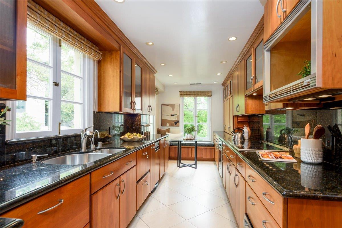 111 West 3rd Avenue 201